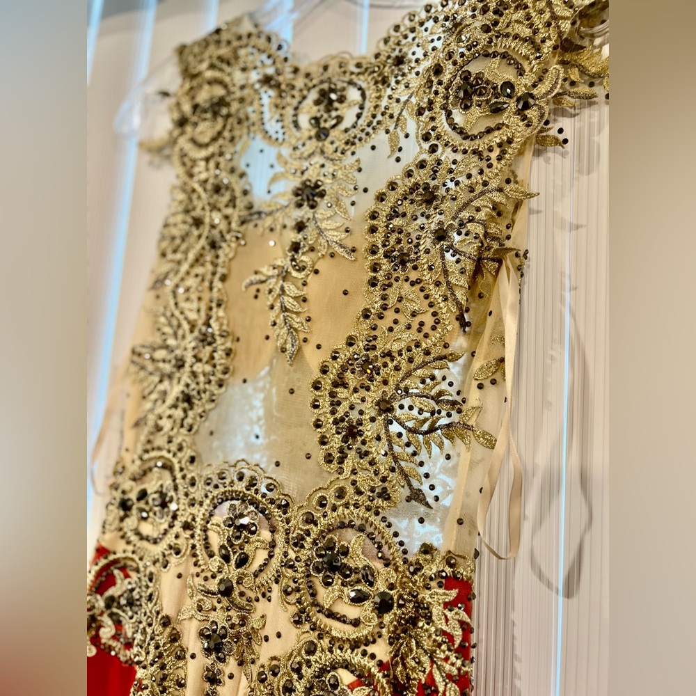 Stunning Red Gown with Nude beaded Top and Train. - Picture 15 of 17